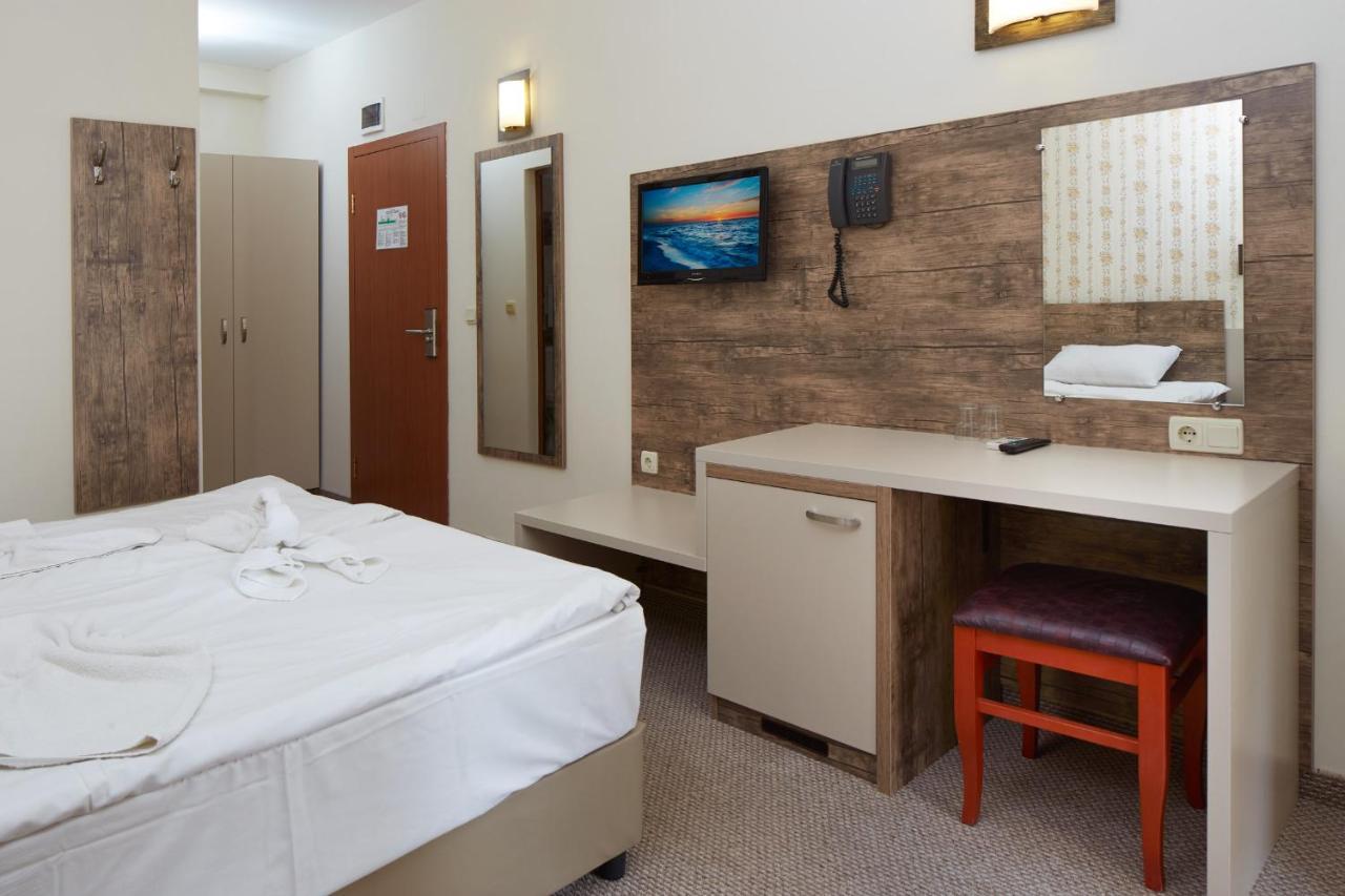 Hotel Lira Солнечный берег Экстерьер фото