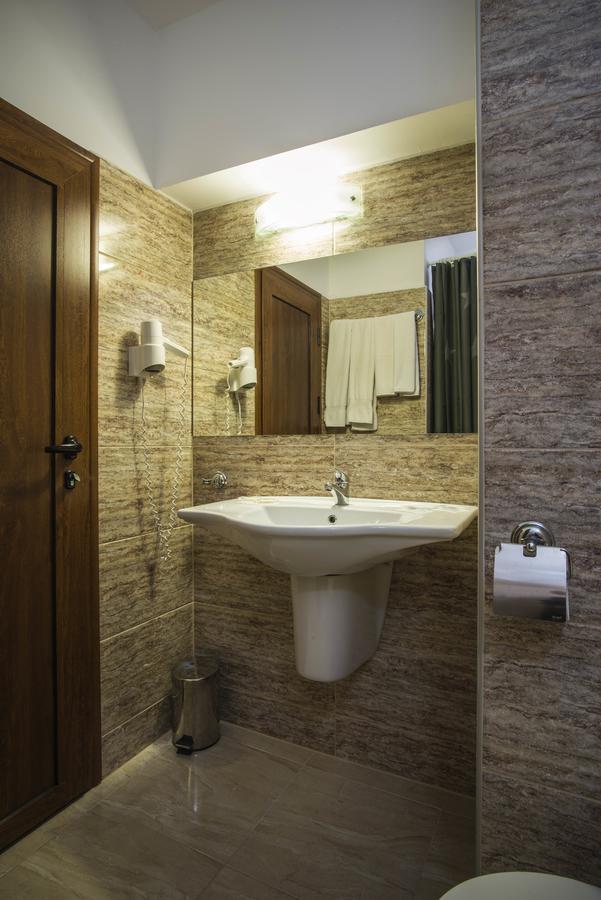 Hotel Lira Солнечный берег Номер фото